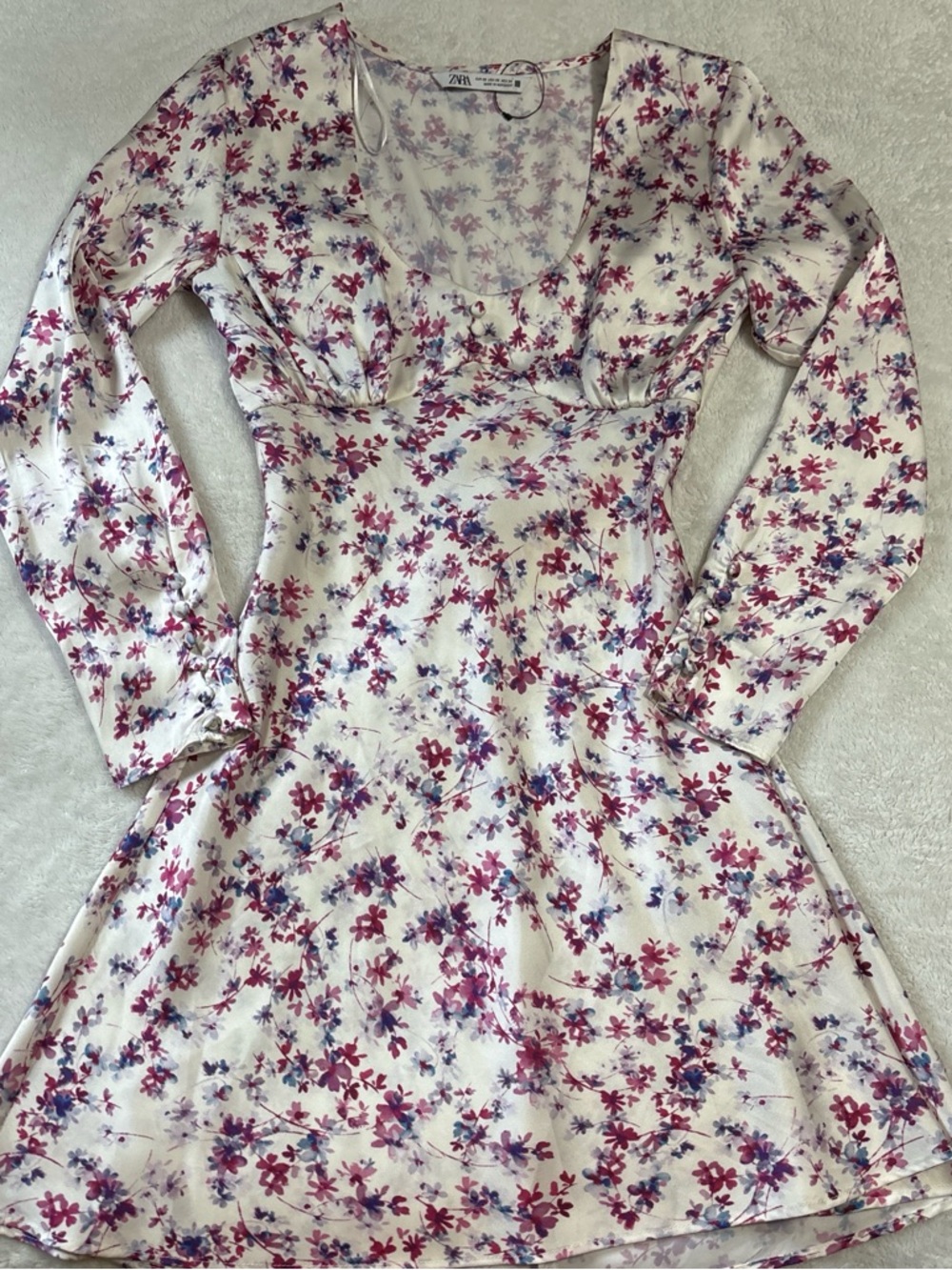 Zara Floral Satin Long Sleeve Mini Dress with Button Details Size XS